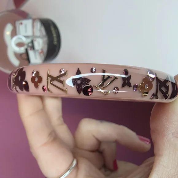Full Incl Louis Vuitton Swarovski Crystal Monogram Resin Bangle! - Picture 12 of 14